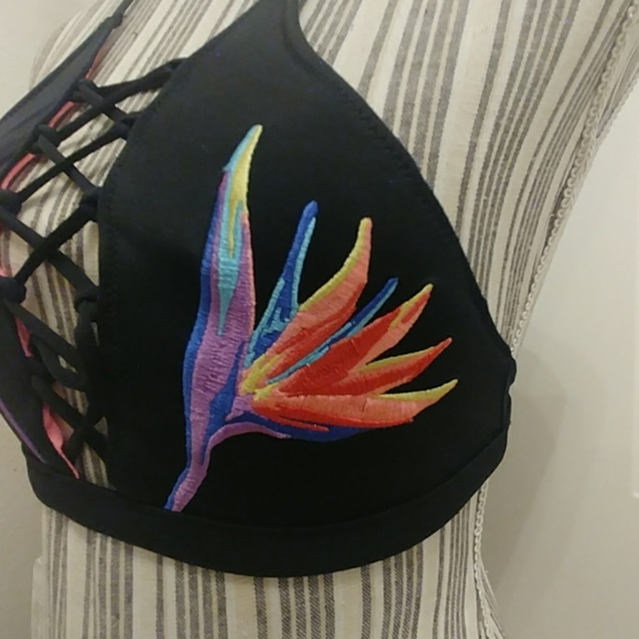 Tropical PINK Victoria's Secret Swim Bikini 👙 Top - Picture 2 of 8